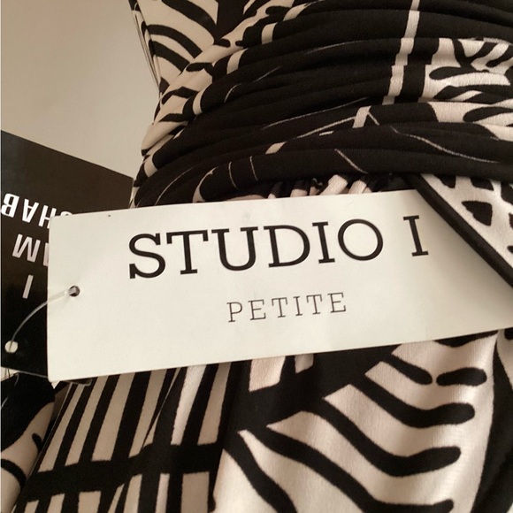 Studio I Petite Size 4 polyester print slip-on dress NWT - Picture 4 of 8